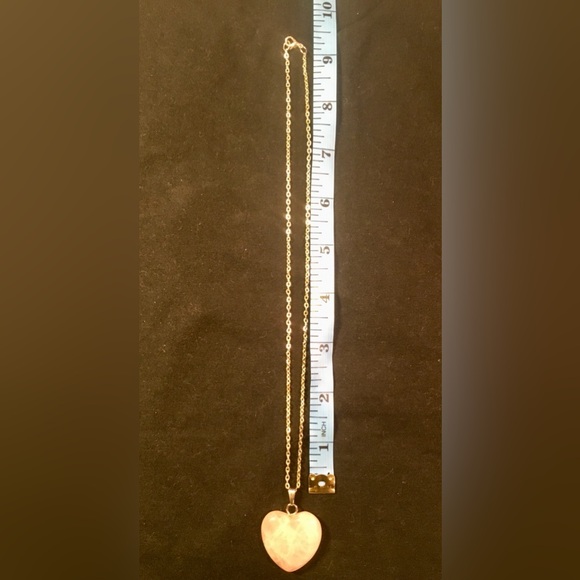 Rose Quartz Crystal Pendant & Chain - Picture 10 of 11